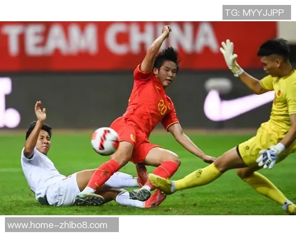 U19中国队与乌拉圭队激战正酣期待精彩对决展现青春风采