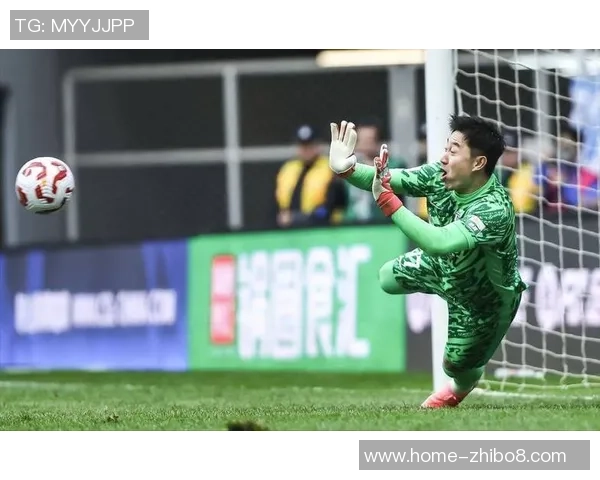 大连人主场迎战天津队全力争胜期待精彩对决与球迷共庆足球盛宴